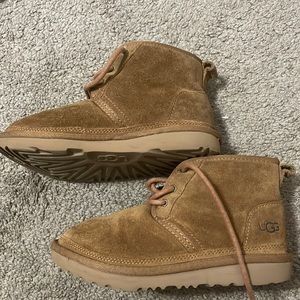 Kids ugg great condition just a small juice drop size 2